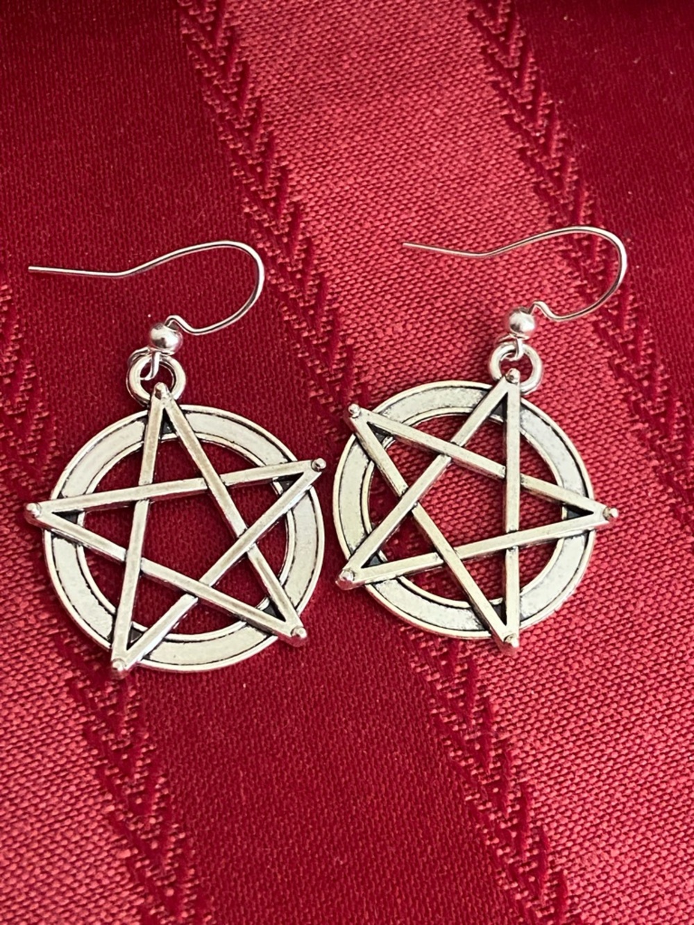 5/$10❤️❤️❤️NEW Handmade Silver Tone Zinc Alloy Star Circle Earrings